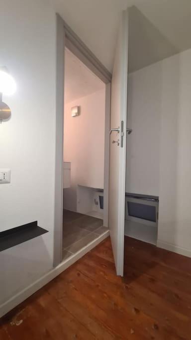 Appartamento Al Centro Di カリアリ エクステリア 写真