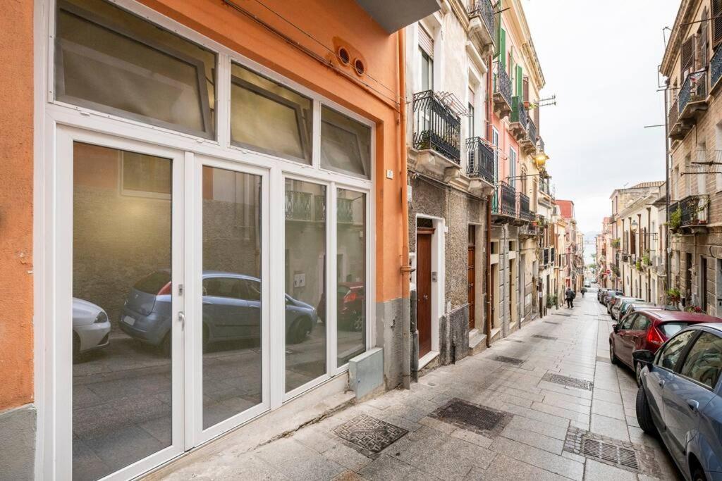 Appartamento Al Centro Di カリアリ エクステリア 写真